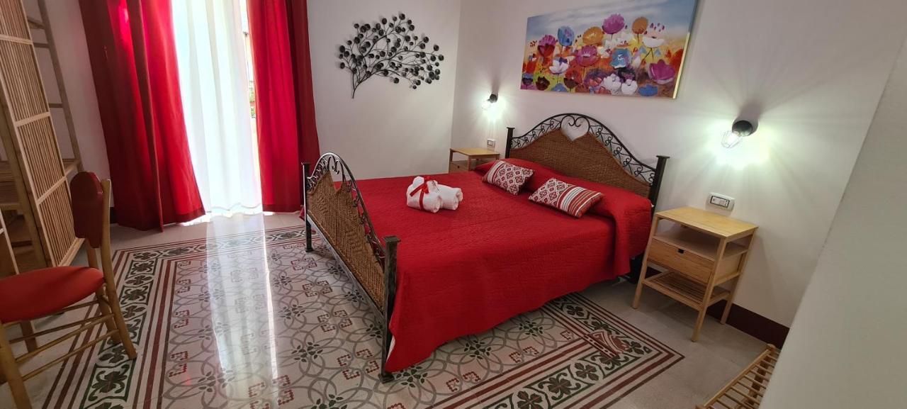 Ballaro Guest House Palermo Eksteriør billede