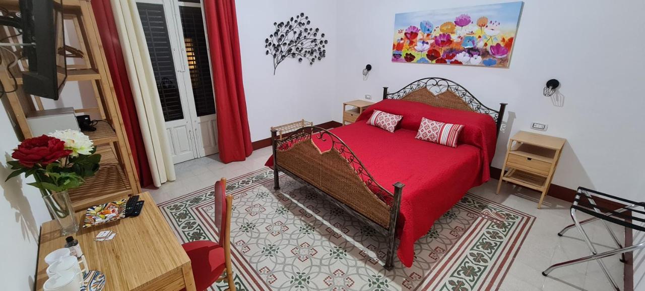 Ballaro Guest House Palermo Eksteriør billede